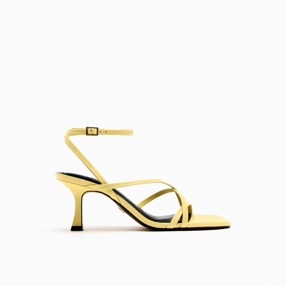 New Zara kitten heel sandals. Size 36. - Picture 4 of 4